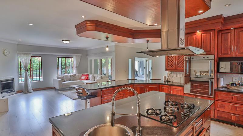 5 Bedroom Property for Sale in Midstream Estate Gauteng