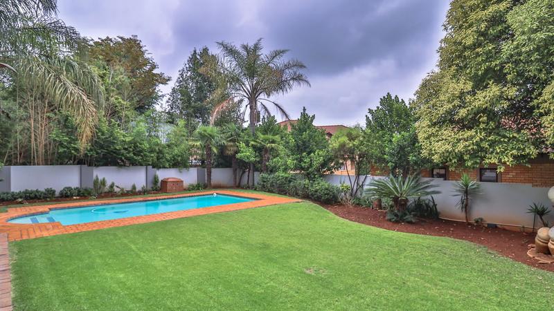 5 Bedroom Property for Sale in Midstream Estate Gauteng