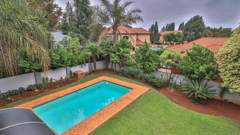 5 Bedroom Property for Sale in Midstream Estate Gauteng