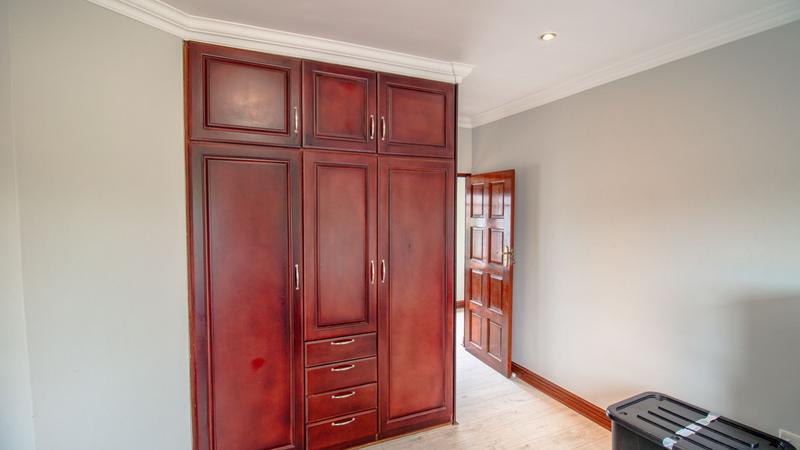 5 Bedroom Property for Sale in Midstream Estate Gauteng