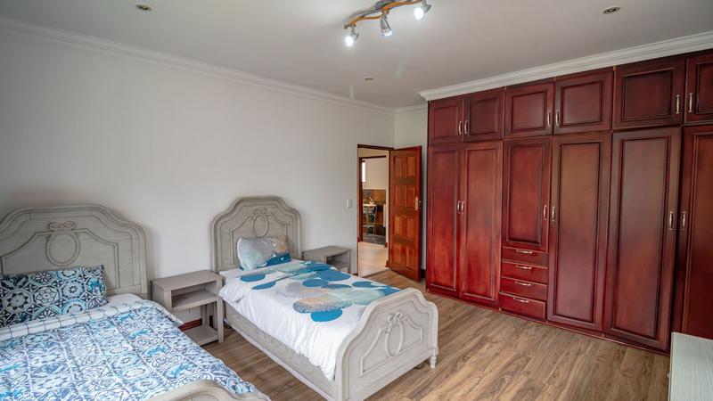 5 Bedroom Property for Sale in Midstream Estate Gauteng