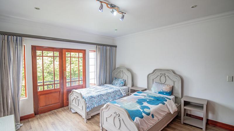 5 Bedroom Property for Sale in Midstream Estate Gauteng