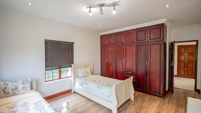 5 Bedroom Property for Sale in Midstream Estate Gauteng