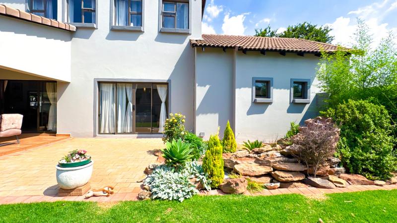 3 Bedroom Property for Sale in Midfield Estate Gauteng
