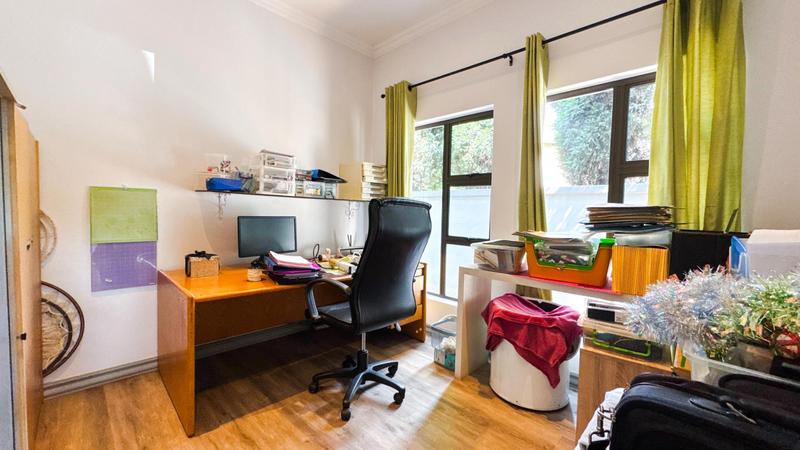 3 Bedroom Property for Sale in Midfield Estate Gauteng