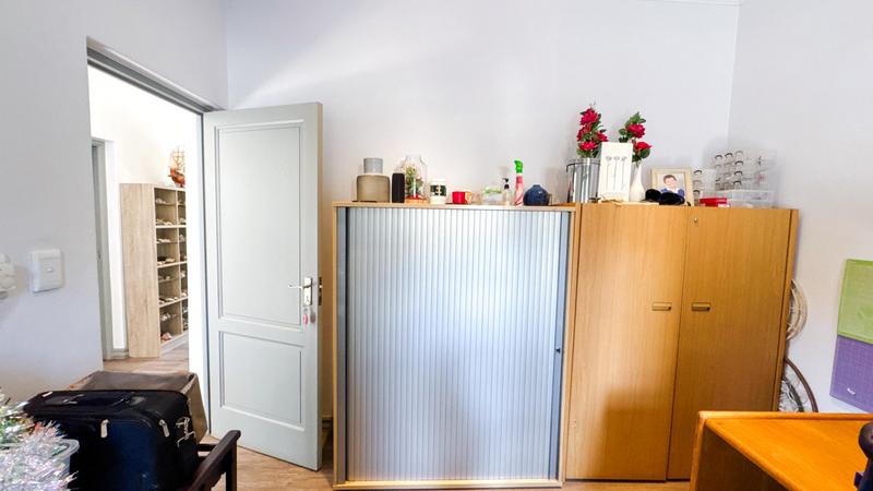 3 Bedroom Property for Sale in Midfield Estate Gauteng