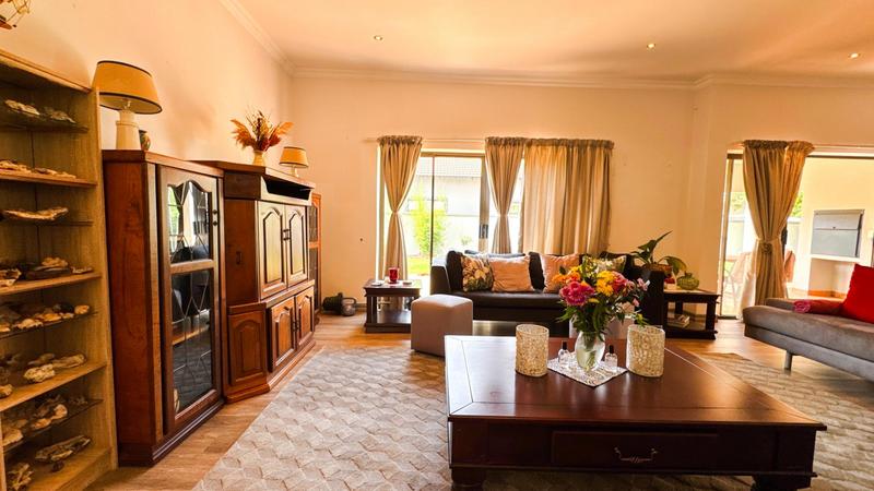 3 Bedroom Property for Sale in Midfield Estate Gauteng