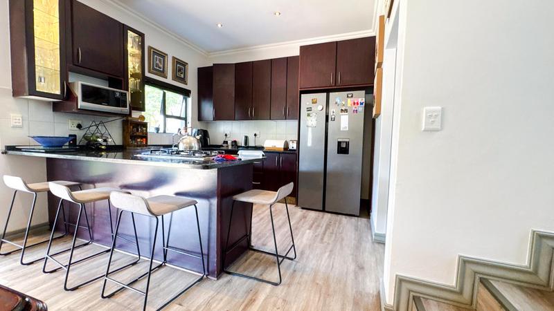 3 Bedroom Property for Sale in Midfield Estate Gauteng