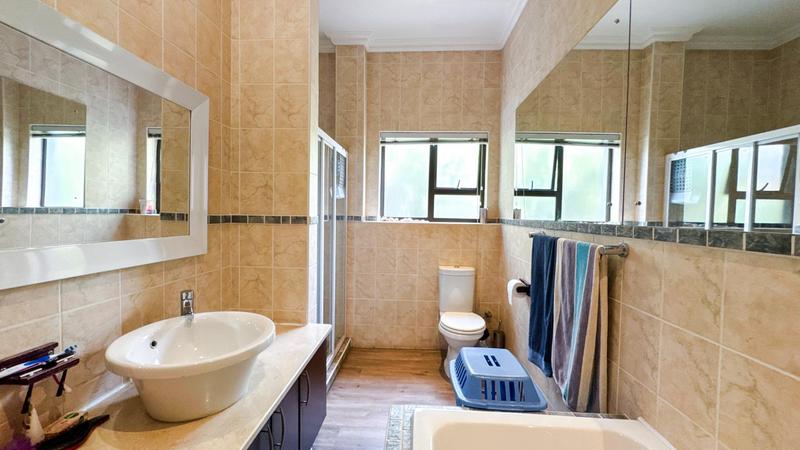 3 Bedroom Property for Sale in Midfield Estate Gauteng