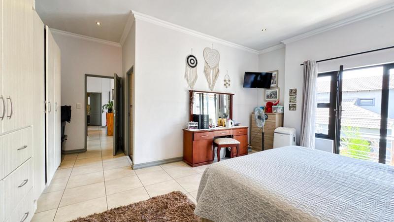 3 Bedroom Property for Sale in Midfield Estate Gauteng