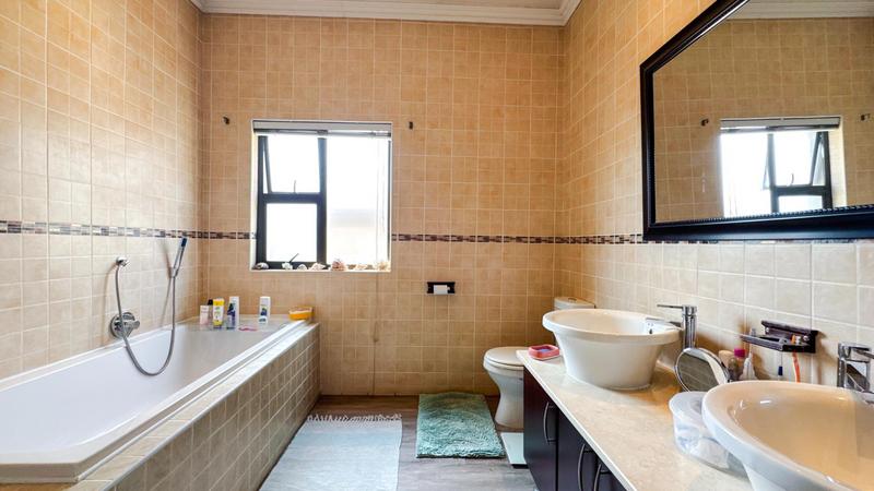 3 Bedroom Property for Sale in Midfield Estate Gauteng