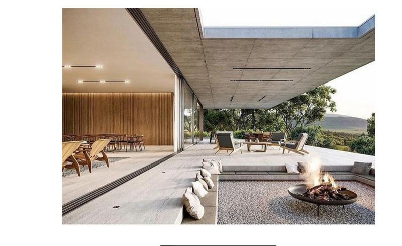 6 Bedroom Property for Sale in Midstream Ridge Gauteng