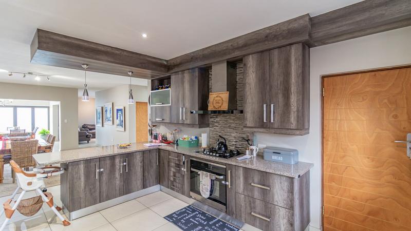 4 Bedroom Property for Sale in Midstream Ridge Gauteng