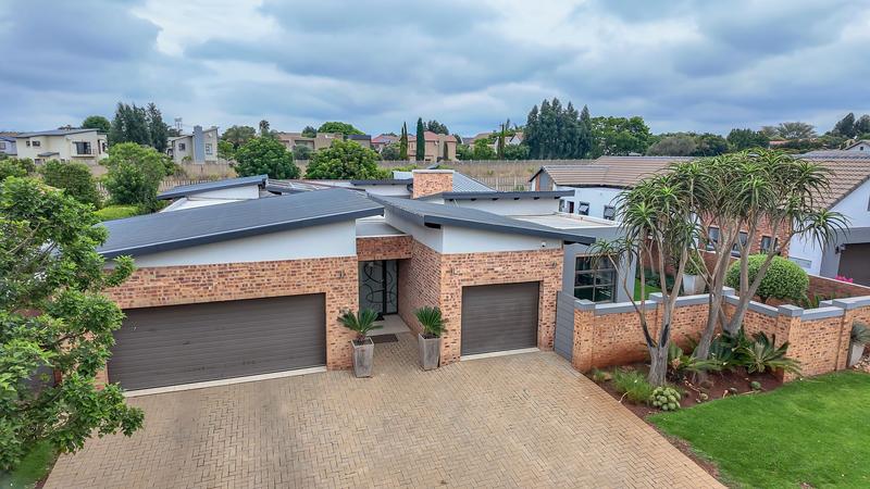 4 Bedroom Property for Sale in Midstream Ridge Gauteng