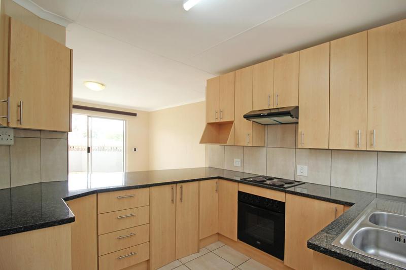 To Let 2 Bedroom Property for Rent in Sundowner Gauteng