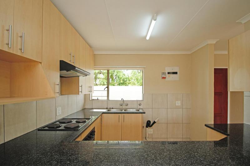 To Let 2 Bedroom Property for Rent in Sundowner Gauteng