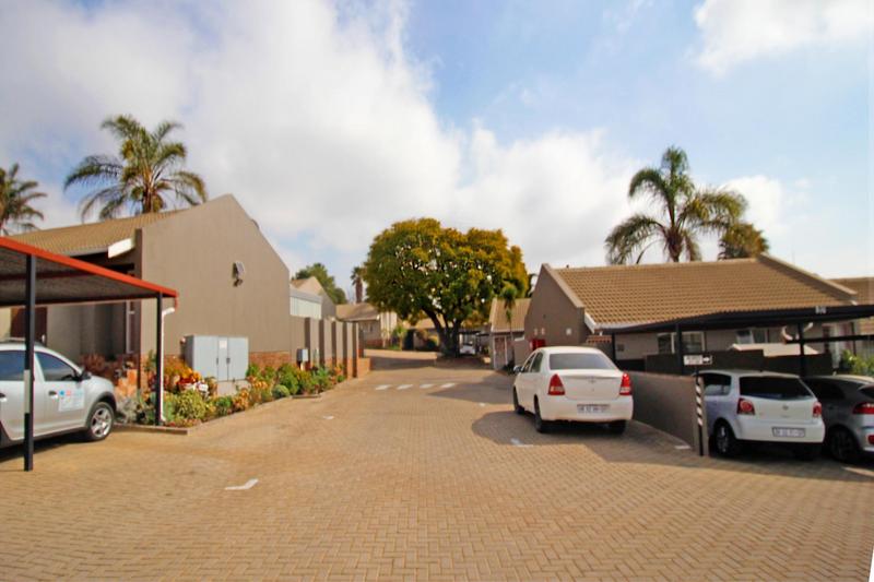 To Let 2 Bedroom Property for Rent in Sundowner Gauteng