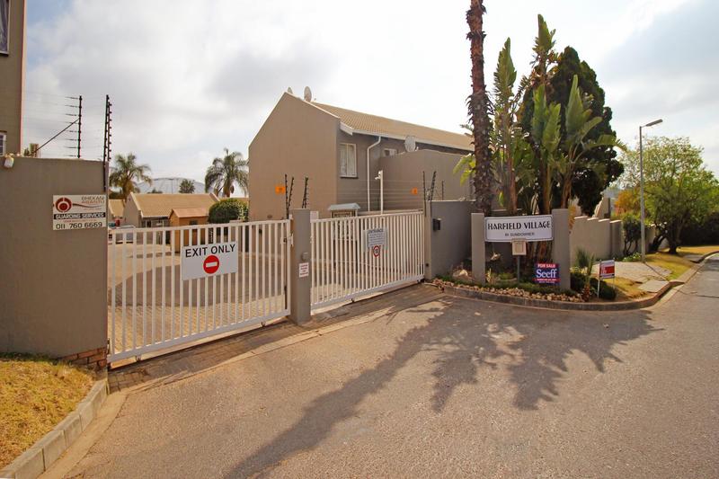 To Let 2 Bedroom Property for Rent in Sundowner Gauteng