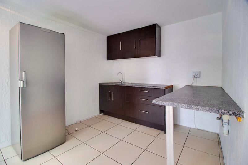 4 Bedroom Property for Sale in Helderkruin Gauteng