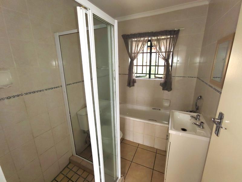 2 Bedroom Property for Sale in Montana Gauteng