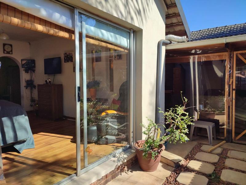 3 Bedroom Property for Sale in Van Riebeeck Park Gauteng
