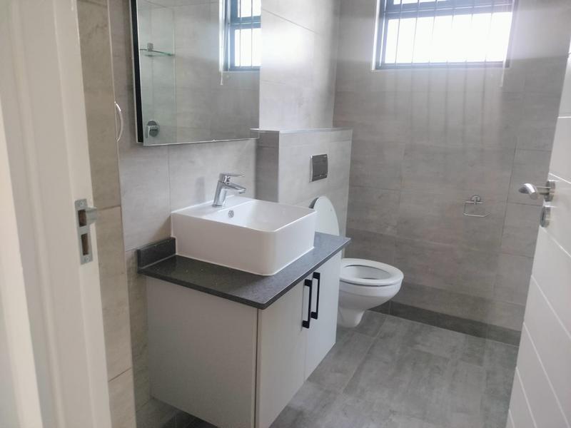 To Let 3 Bedroom Property for Rent in Ashlea Gardens Gauteng