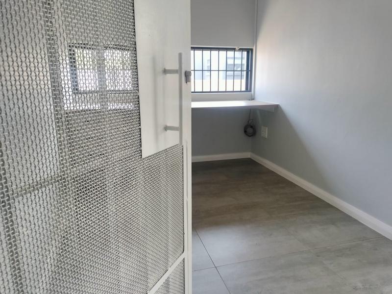 To Let 3 Bedroom Property for Rent in Ashlea Gardens Gauteng