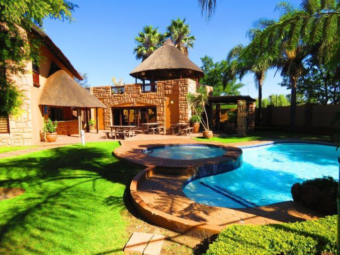 To Let 1 Bedroom Property for Rent in Douglasdale Gauteng