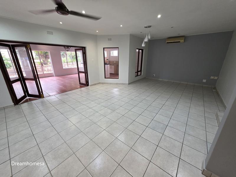 To Let 5 Bedroom Property for Rent in Parkmore Gauteng