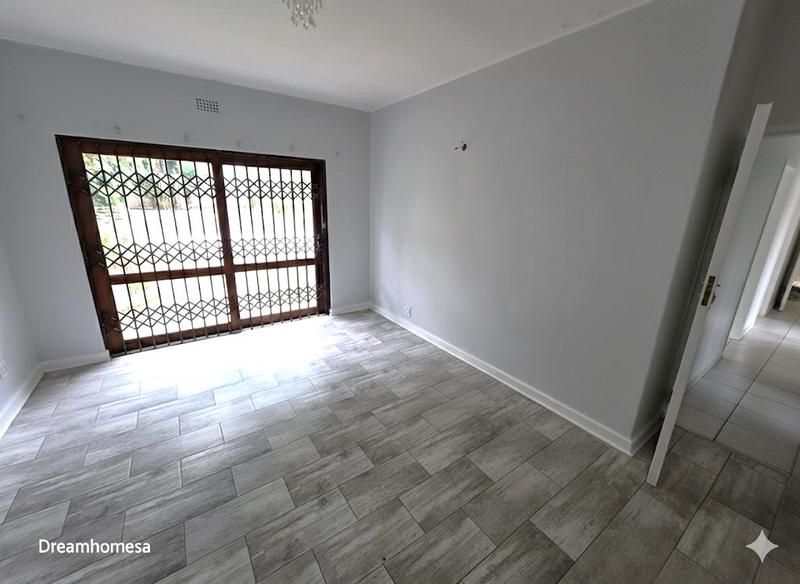 To Let 5 Bedroom Property for Rent in Parkmore Gauteng