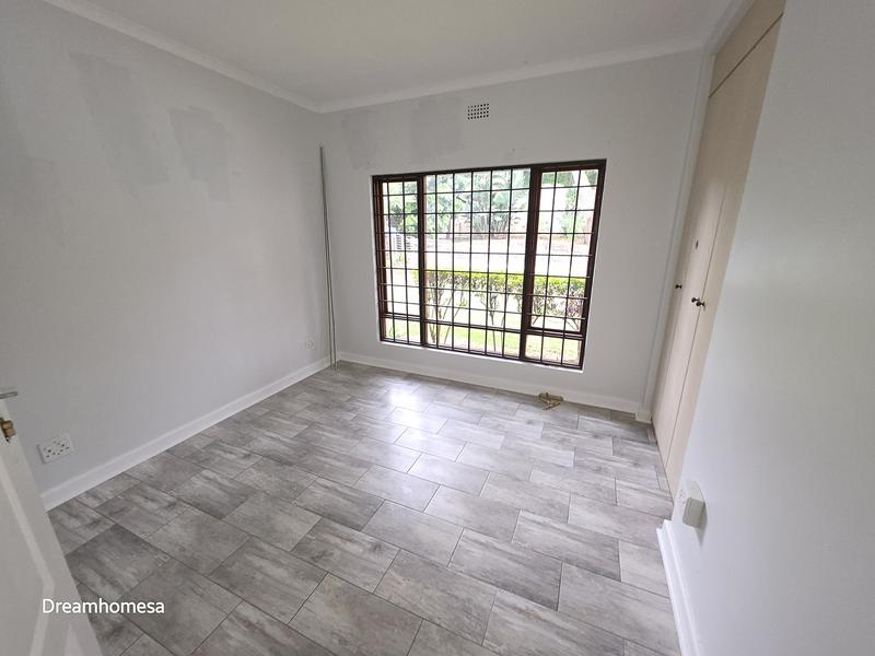 To Let 5 Bedroom Property for Rent in Parkmore Gauteng