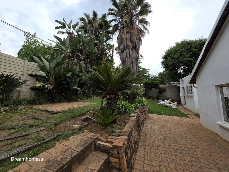 To Let 5 Bedroom Property for Rent in Parkmore Gauteng