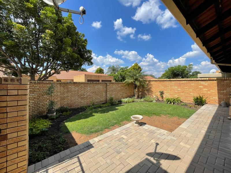 2 Bedroom Property for Sale in Montana Gauteng