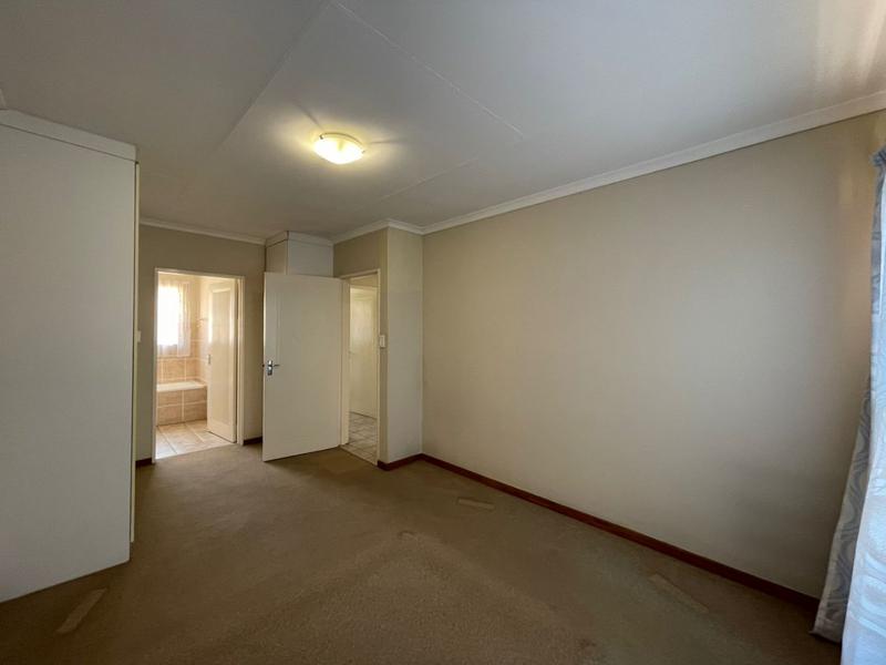 2 Bedroom Property for Sale in Montana Gauteng