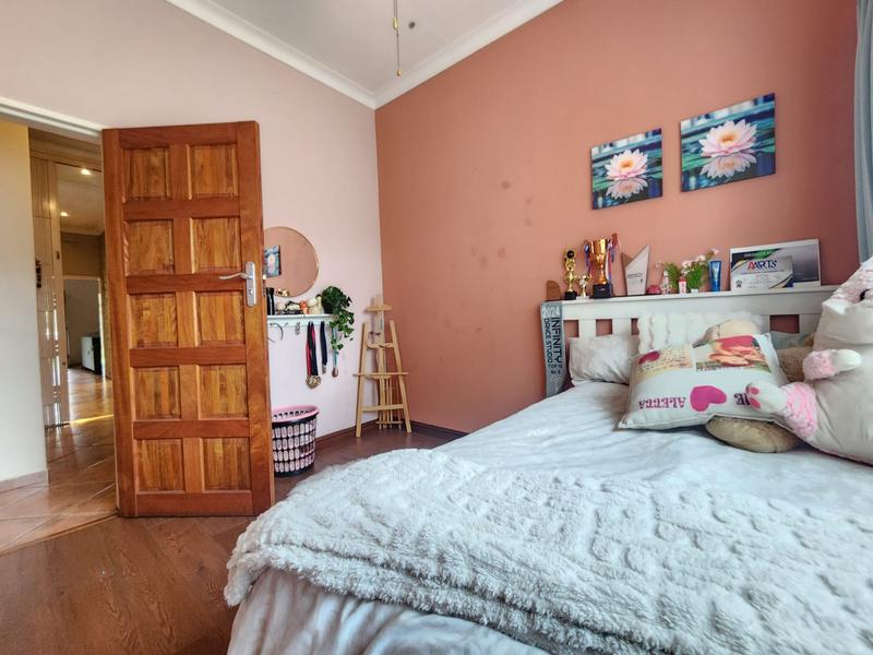 3 Bedroom Property for Sale in Brackenhurst Gauteng