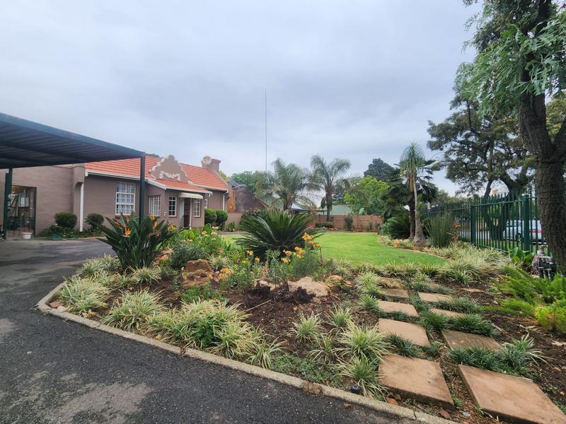 3 Bedroom Property for Sale in Brackenhurst Gauteng