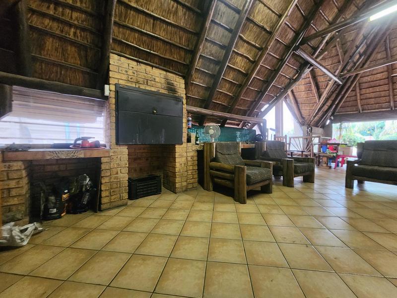 3 Bedroom Property for Sale in Brackenhurst Gauteng