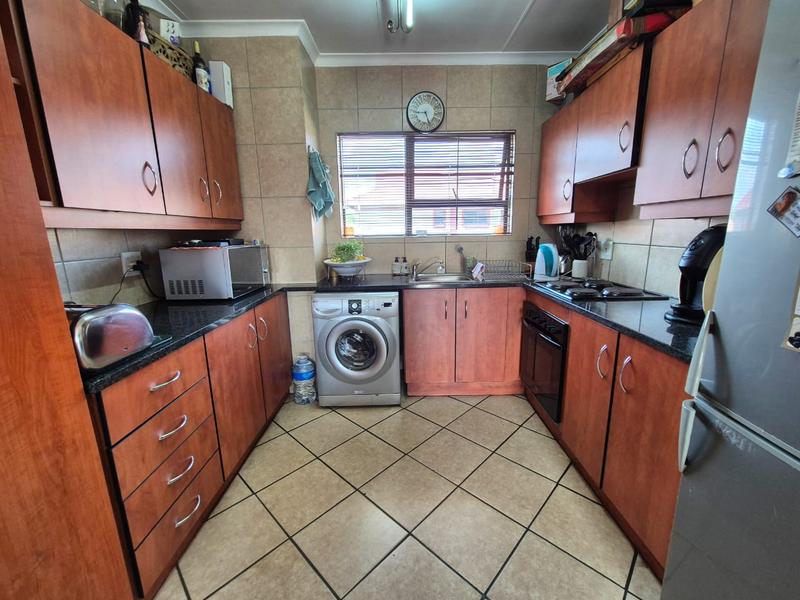 3 Bedroom Property for Sale in New Market Gauteng