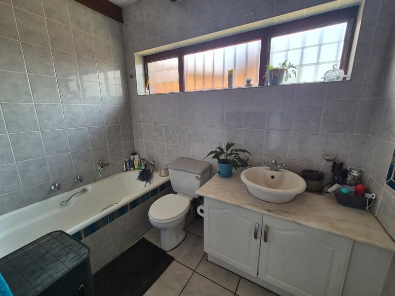 3 Bedroom Property for Sale in South Crest Gauteng