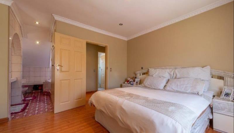 4 Bedroom Property for Sale in Winchester Hills Gauteng