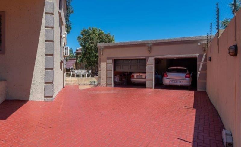 4 Bedroom Property for Sale in Winchester Hills Gauteng