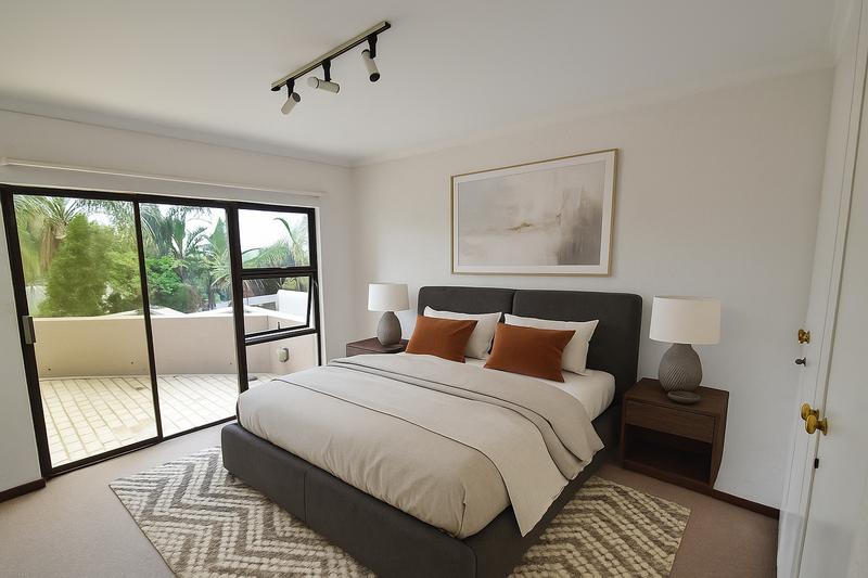 4 Bedroom Property for Sale in Benmore Gardens Gauteng