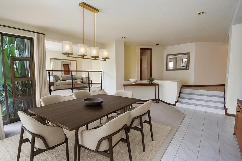 4 Bedroom Property for Sale in Benmore Gardens Gauteng