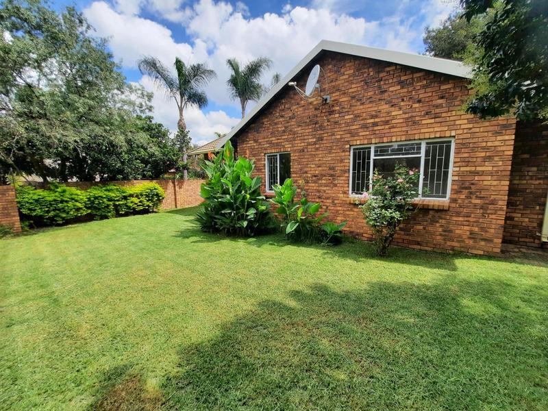 To Let 3 Bedroom Property for Rent in Erasmuskloof Gauteng