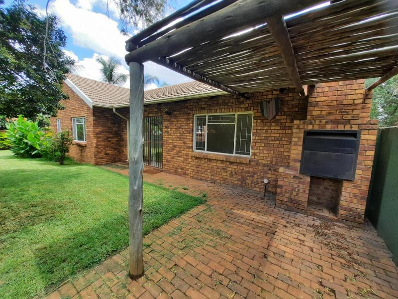 To Let 3 Bedroom Property for Rent in Erasmuskloof Gauteng
