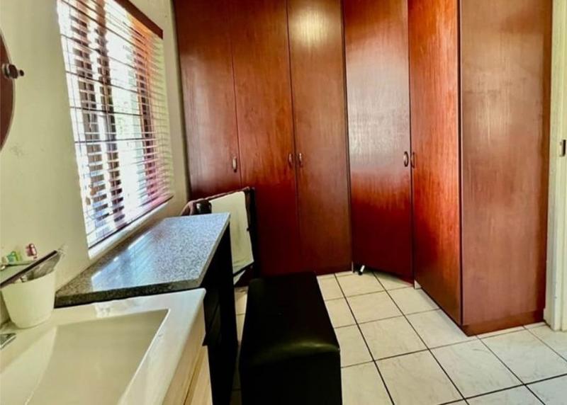 3 Bedroom Property for Sale in North Riding Gauteng