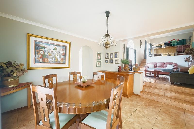 4 Bedroom Property for Sale in Erasmuskloof Gauteng