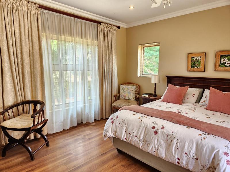 5 Bedroom Property for Sale in Moreleta Park Gauteng