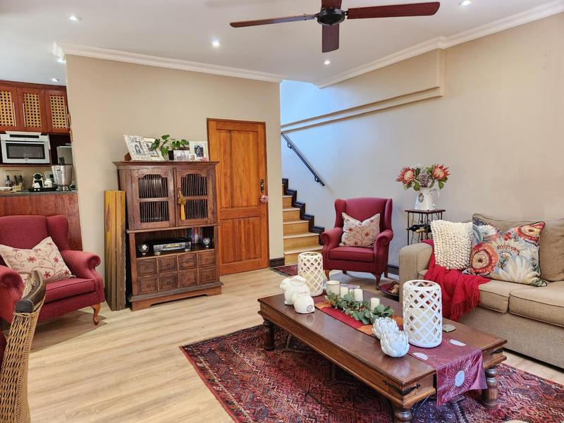 5 Bedroom Property for Sale in Moreleta Park Gauteng