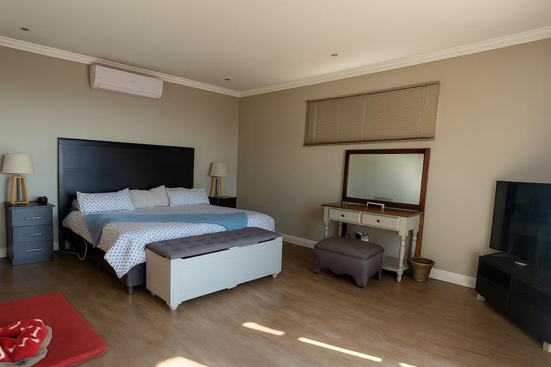 5 Bedroom Property for Sale in Country View Estate Gauteng